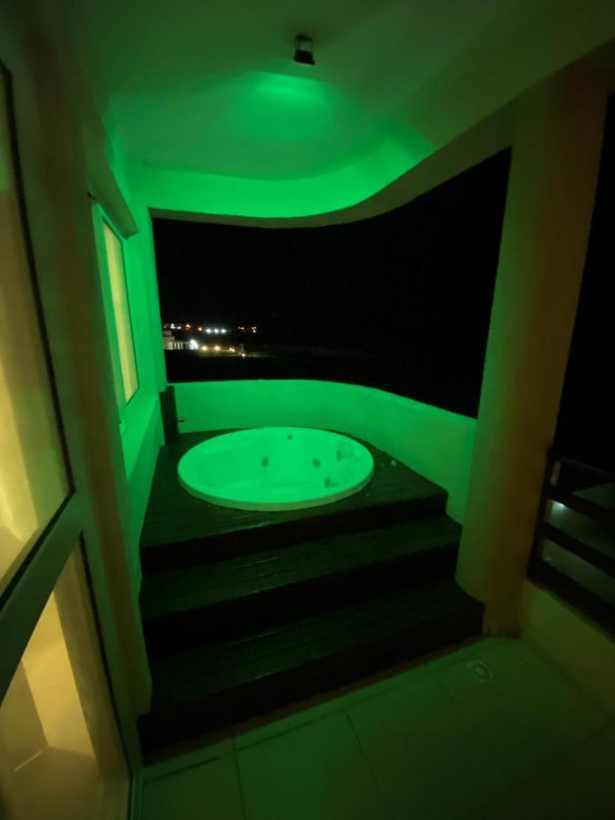 Beachfront Apt & Jacuzzi Taiba Luaran gambar